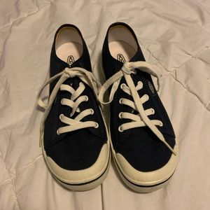 Women’s Navy Keen Canvas Sneakers 9.5M